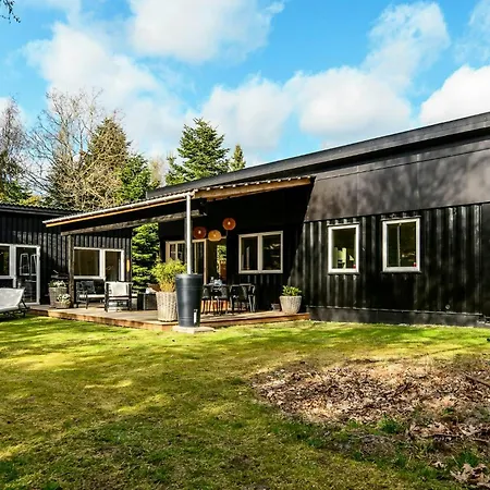 بيت للعطل Container House With Terrace Near Marielyst Bøtø By